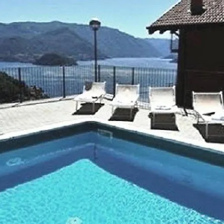 Vista D'oro Aparthotel Perledo