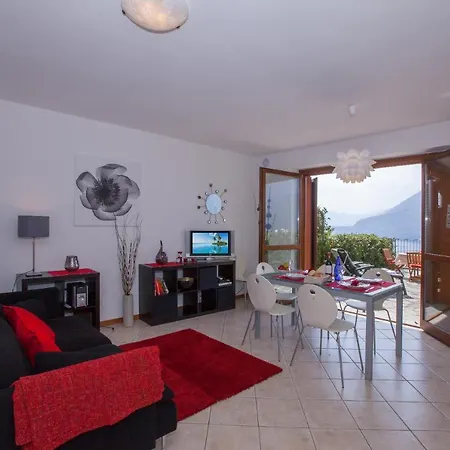 Vista D'oro Aparthotel *