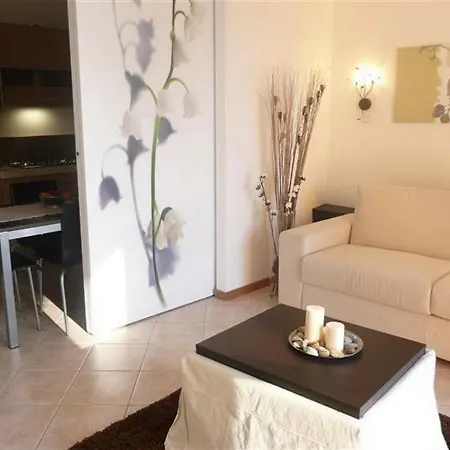 Vista D'oro Aparthotel Perledo